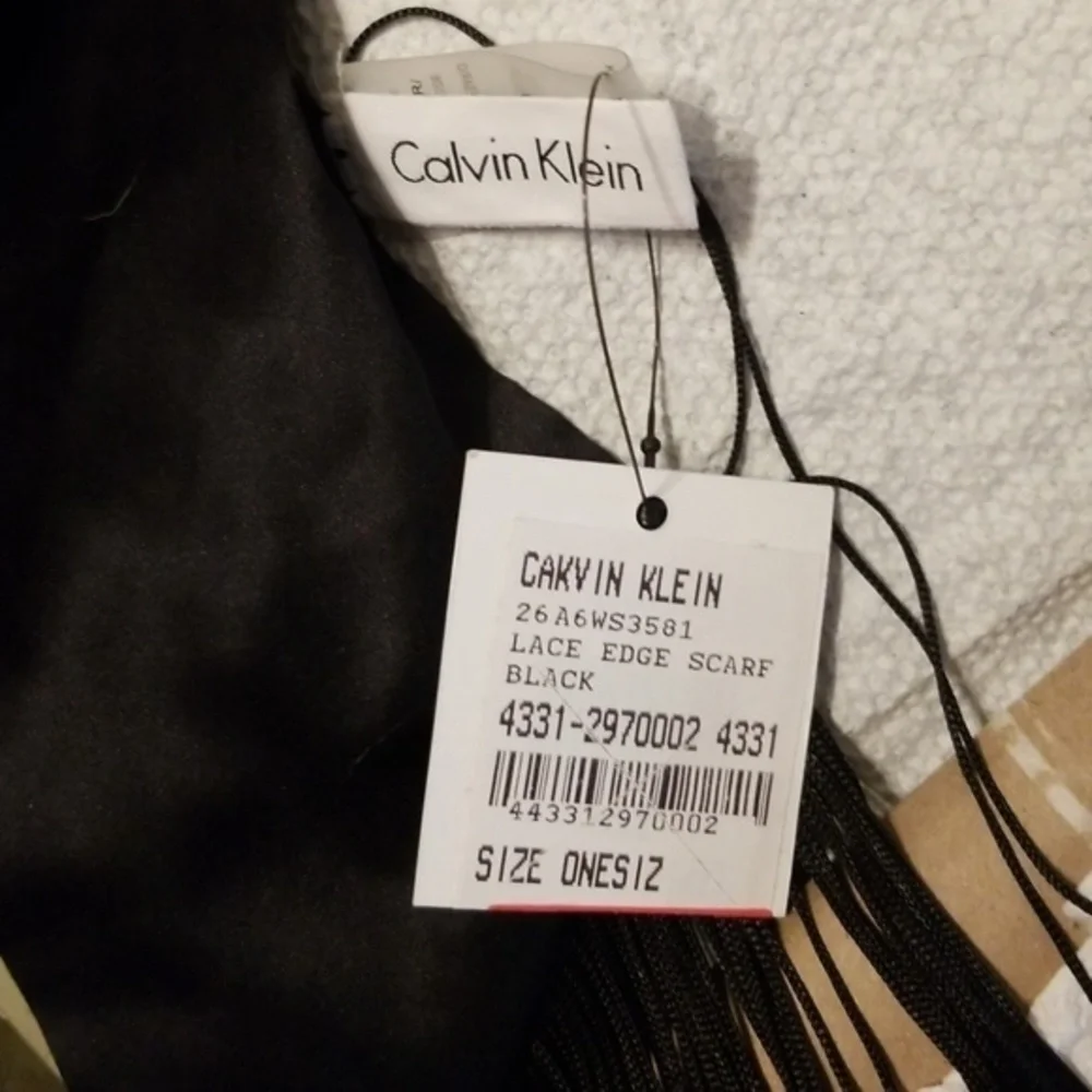 Calvin Klein approx 65